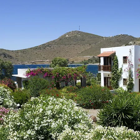 Porto Merika Aparthotel 2*